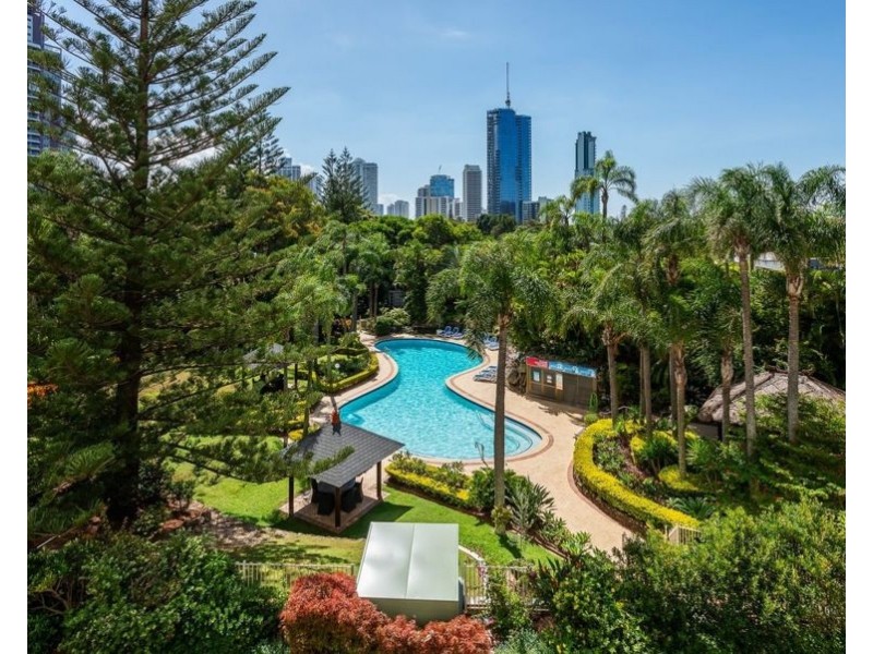 6/2 Admiralty Drive, Surfers Paradise QLD 4217