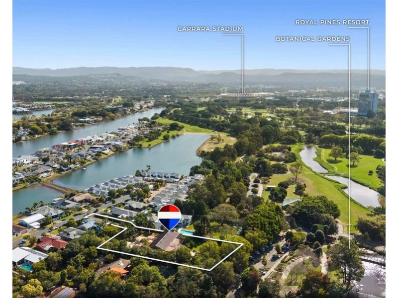 69 Marbella Drive, Benowa QLD 4217