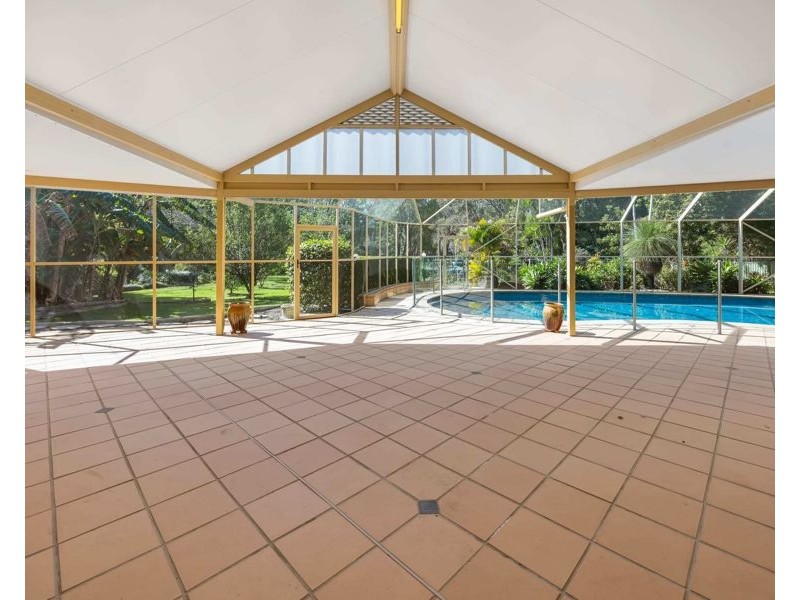 69 Marbella Drive, Benowa QLD 4217