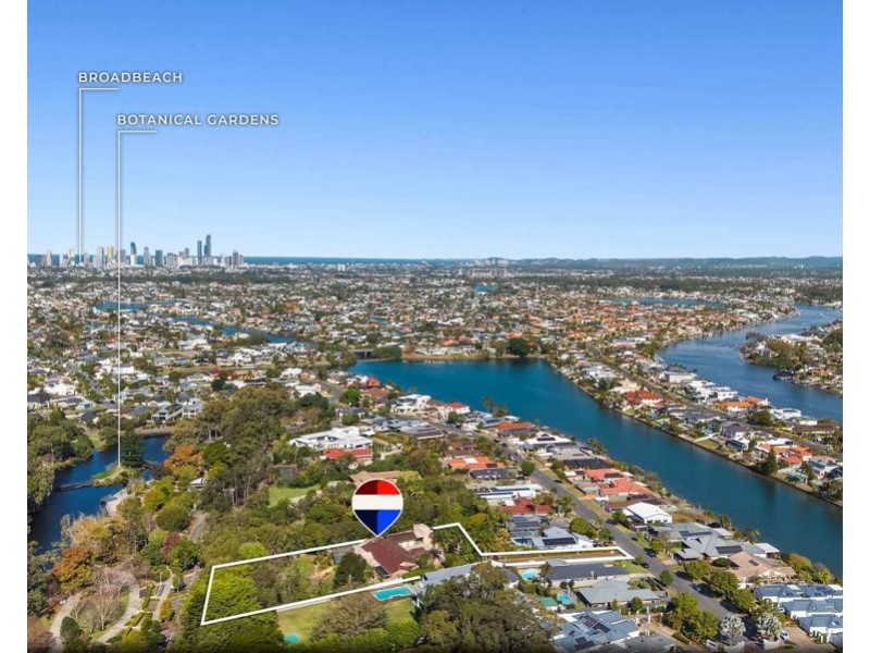 69 Marbella Drive, Benowa QLD 4217