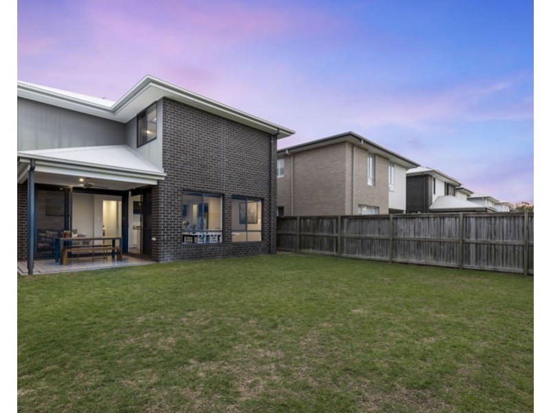 50 Aspen Way, Arundel QLD 4214