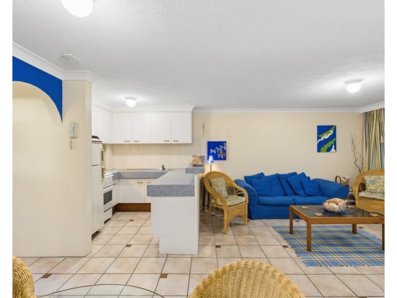 2/24 Hamilton Avenue, Surfers Paradise QLD 4217