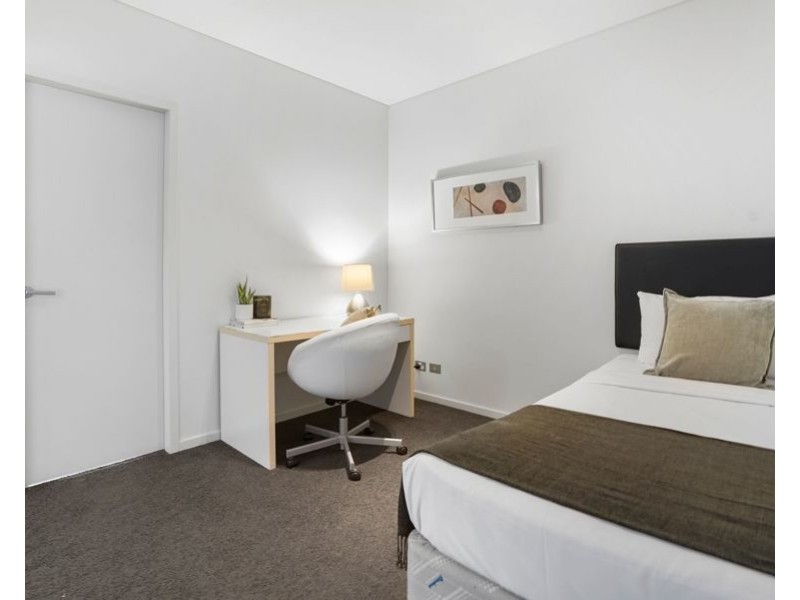 502/89 Surf Parade, Broadbeach QLD 4218