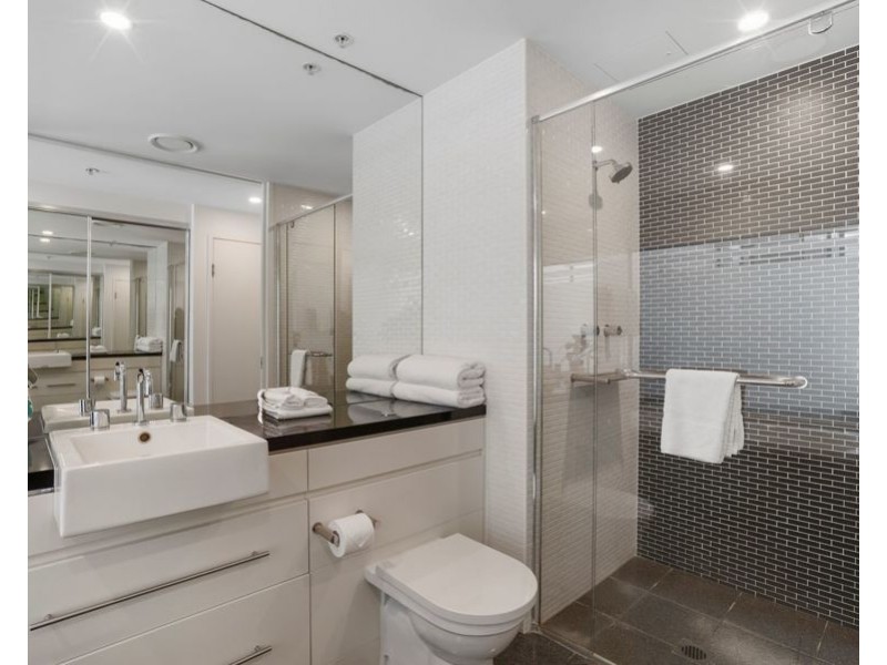 502/89 Surf Parade, Broadbeach QLD 4218