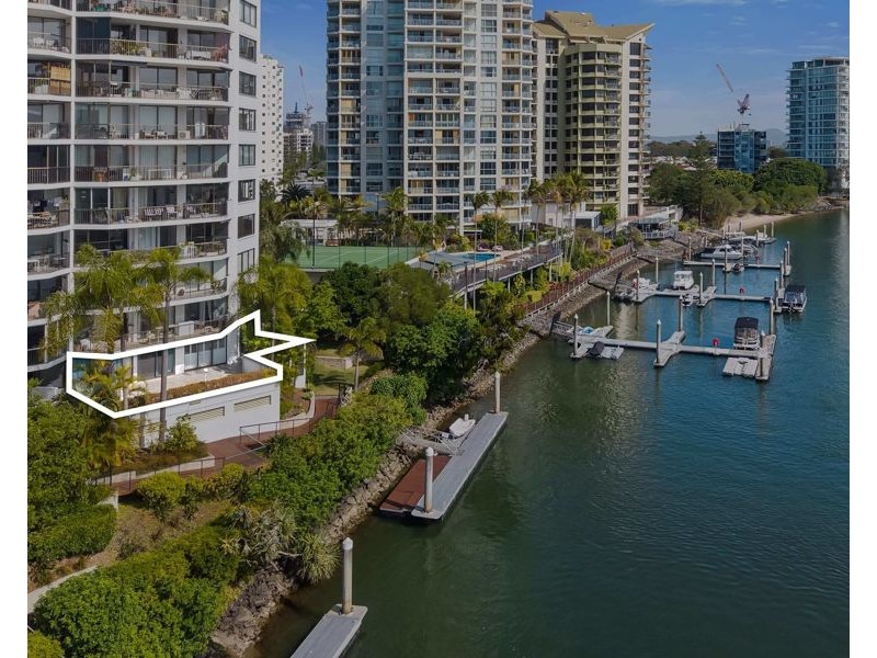 2/2916 Gold Coast Highway, Surfers Paradise QLD 4217