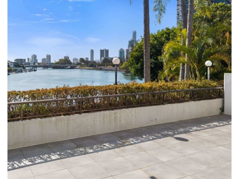 2/2916 Gold Coast Highway, Surfers Paradise QLD 4217