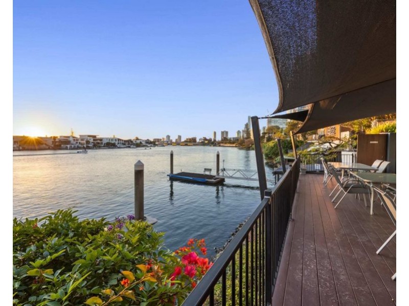 2/2916 Gold Coast Highway, Surfers Paradise QLD 4217