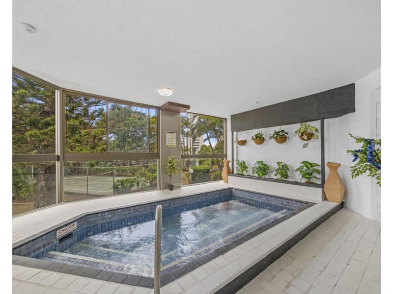 2/2916 Gold Coast Highway, Surfers Paradise QLD 4217