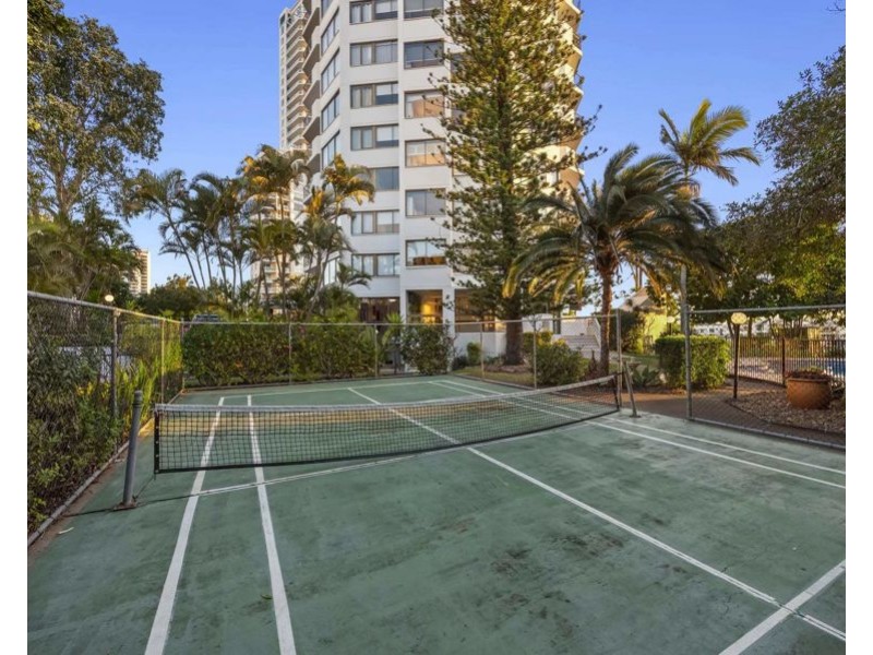 2/2916 Gold Coast Highway, Surfers Paradise QLD 4217