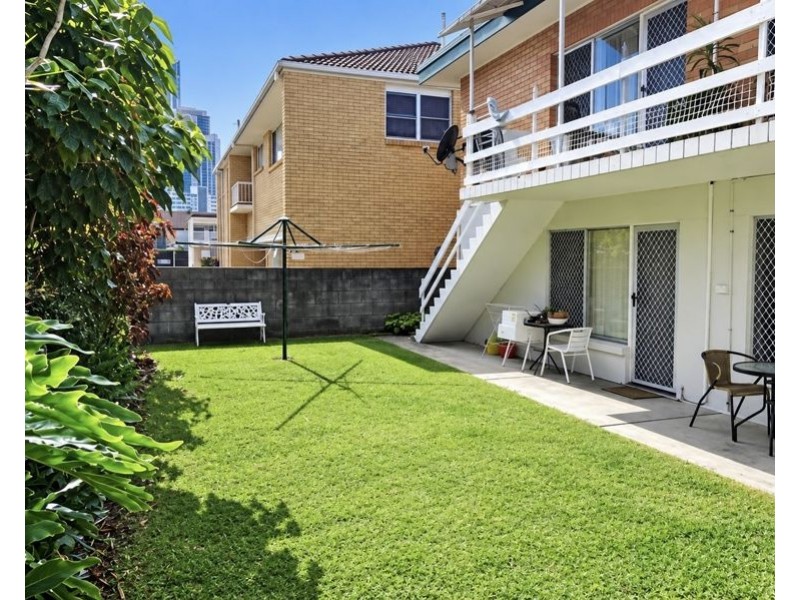 5/19 Sunset Boulevard, Surfers Paradise QLD 4217