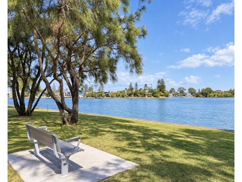 5/19 Sunset Boulevard, Surfers Paradise QLD 4217