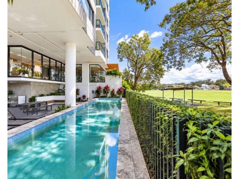 507/372-374 Marine Parade, Labrador QLD 4215
