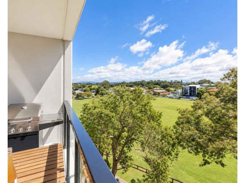 507/372-374 Marine Parade, Labrador QLD 4215