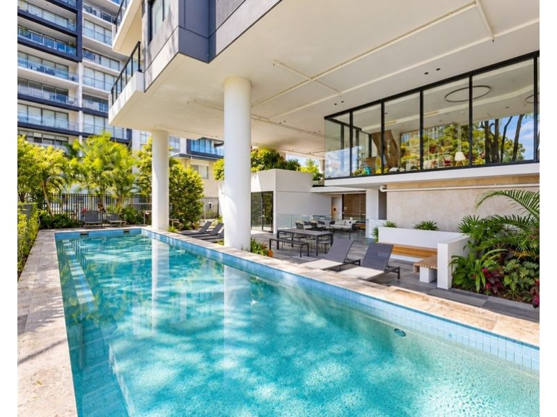 507/372-374 Marine Parade, Labrador QLD 4215