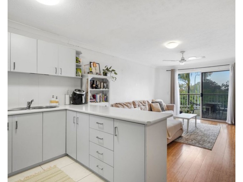 26/2753 Gold Coast Highway, Broadbeach QLD 4218