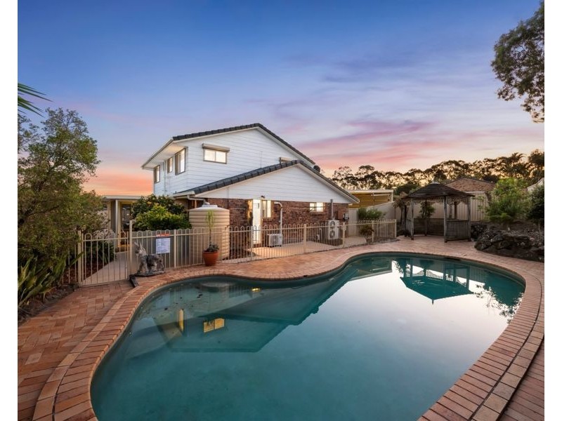 2 Greaves Court, Carrara QLD 4211