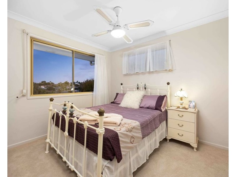 2 Greaves Court, Carrara QLD 4211