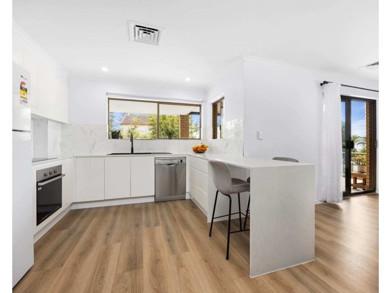 5/11 Britannia Avenue, Broadbeach QLD 4218