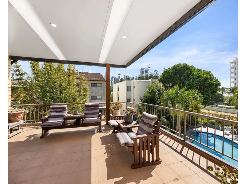 5/11 Britannia Avenue, Broadbeach QLD 4218