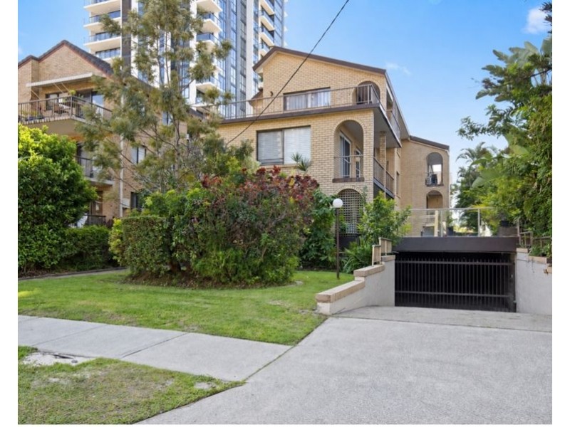 5/11 Britannia Avenue, Broadbeach QLD 4218