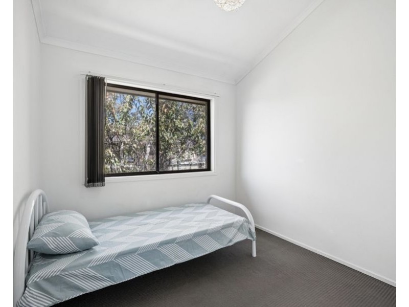 4/7 Christina Court, Mermaid Waters QLD 4218