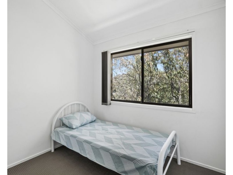 4/7 Christina Court, Mermaid Waters QLD 4218