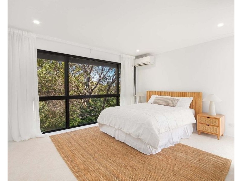 17 Tanjenong Place, Burleigh Heads QLD 4220