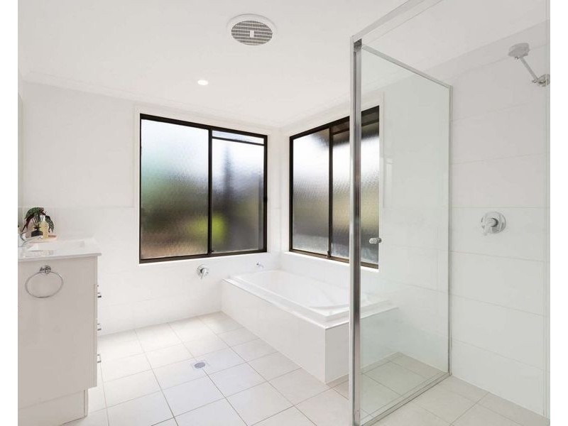 17 Tanjenong Place, Burleigh Heads QLD 4220