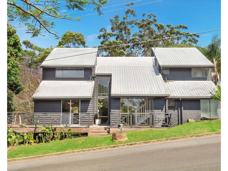17 Tanjenong Place, Burleigh Heads QLD 4220