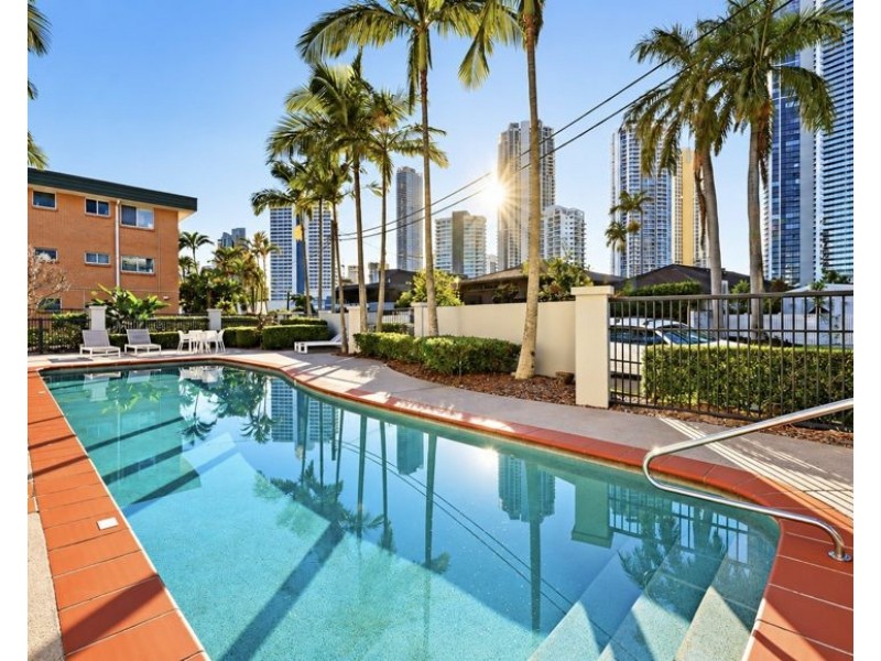 13/10-16 Tarcoola Crescent, Surfers Paradise QLD 4217