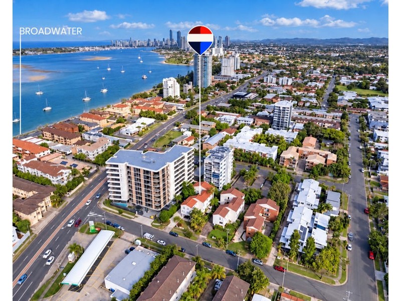 5/4 Baker Avenue, Labrador QLD 4215