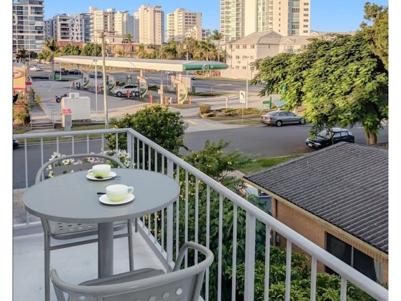 5/4 Baker Avenue, Labrador QLD 4215