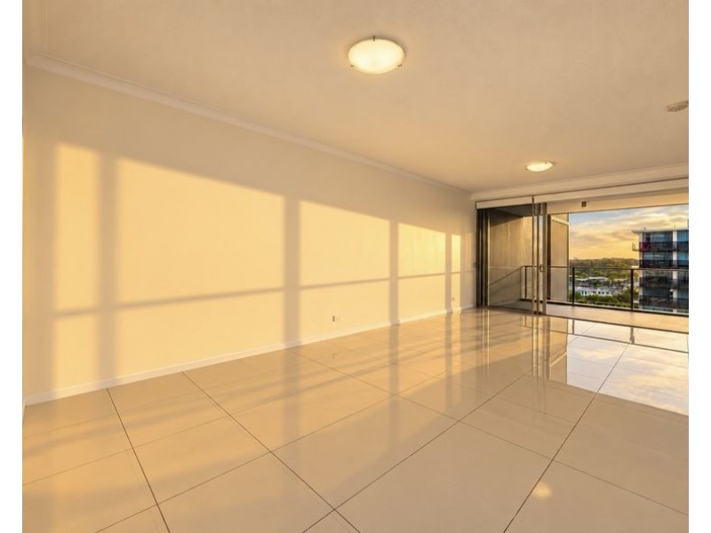 1811/25 East Quay Drive, Biggera Waters QLD 4216