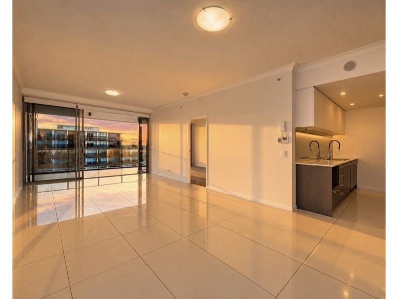 1811/25 East Quay Drive, Biggera Waters QLD 4216