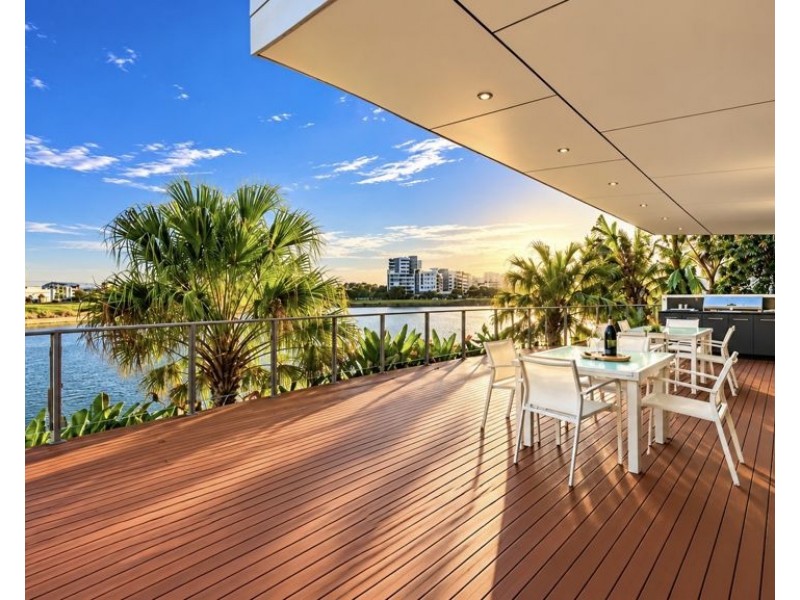 1811/25 East Quay Drive, Biggera Waters QLD 4216