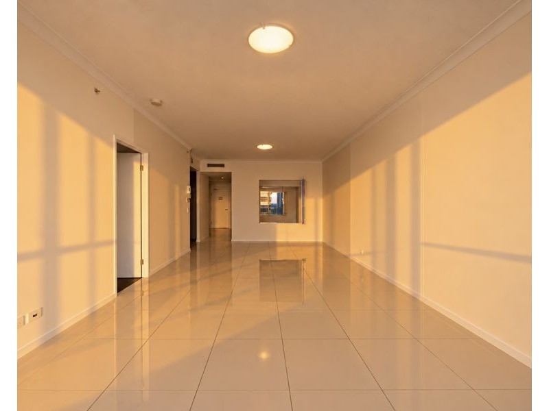1811/25 East Quay Drive, Biggera Waters QLD 4216