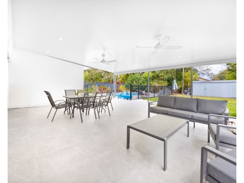 14 Darling Crescent, Molendinar QLD 4214