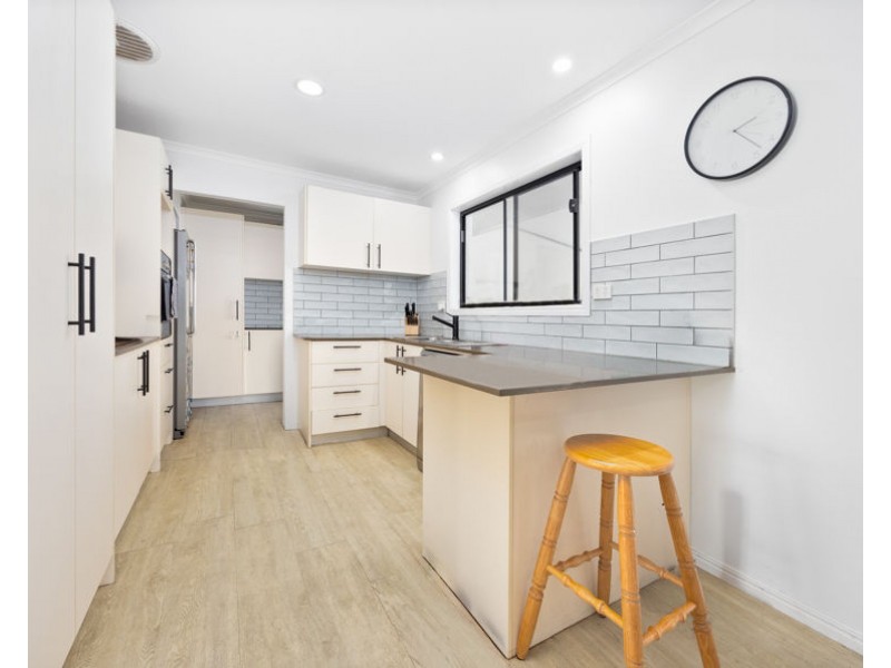 14 Darling Crescent, Molendinar QLD 4214