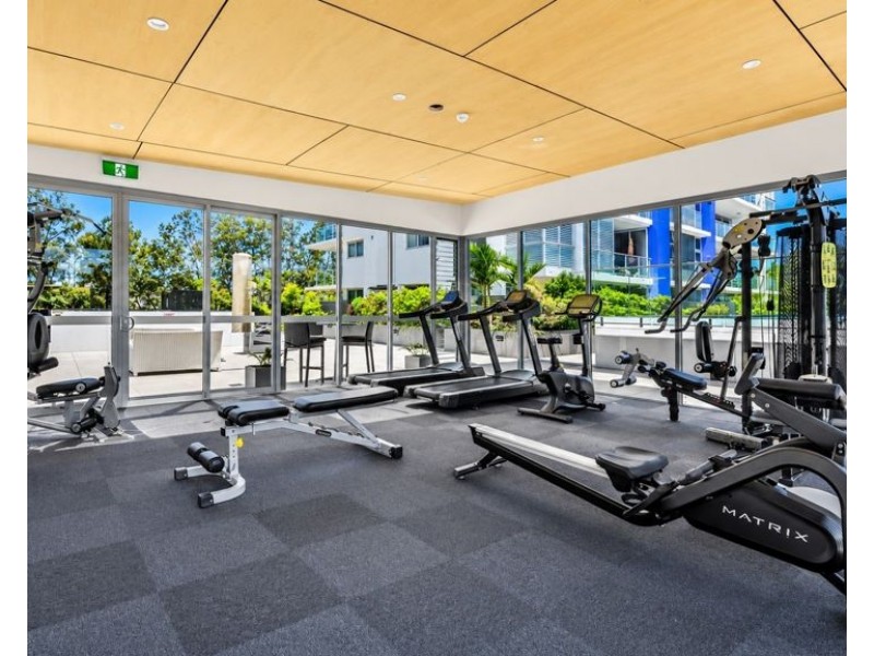 332/33 Lakefront Crescent, Varsity Lakes QLD 4227