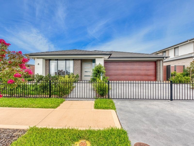 12 Myer Way, Oran Park NSW 2570