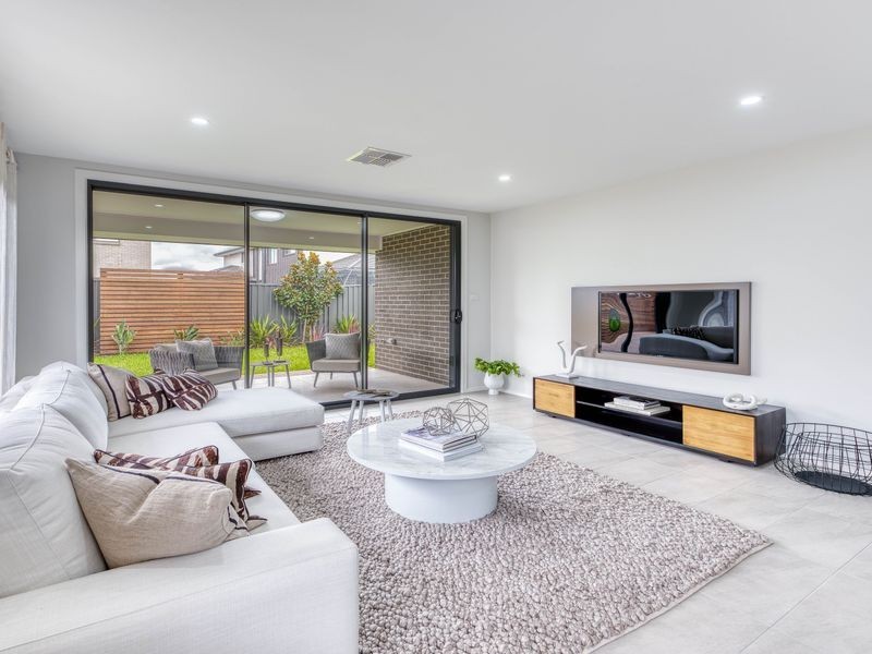 12 Myer Way, Oran Park NSW 2570