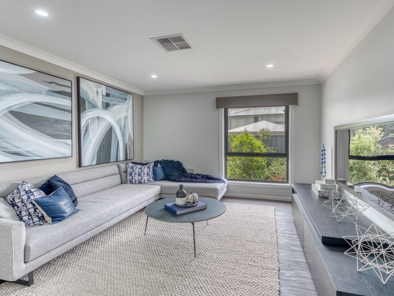 14 Myer Way, Oran Park NSW 2570