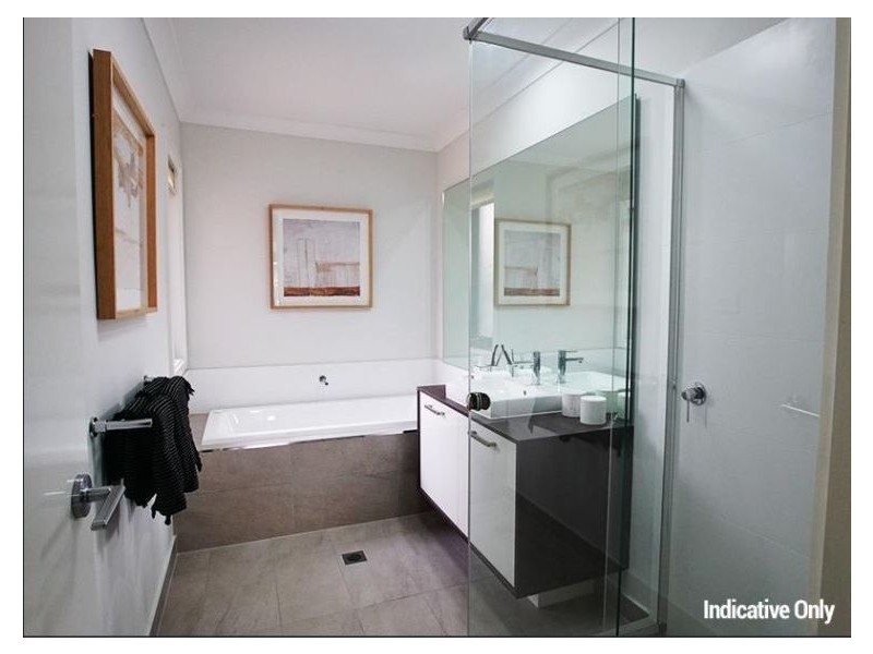 5 Bielski Crescent, Oran Park NSW 2570