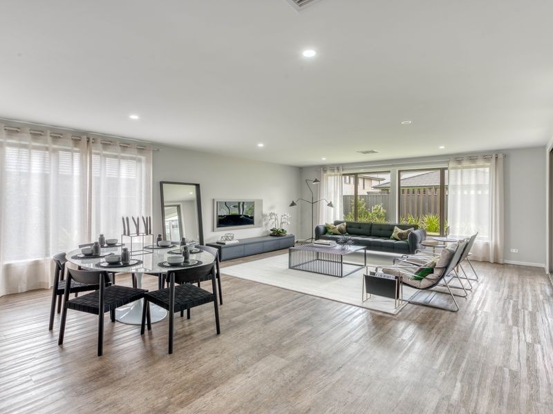 10 Myer Way, Oran Park NSW 2570