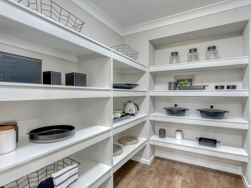 10 Myer Way, Oran Park NSW 2570