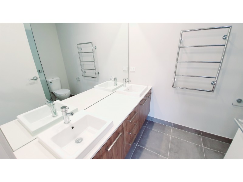4125 Leppington House Drive, Denham Court NSW 2565