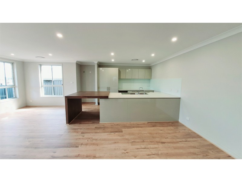4125 Leppington House Drive, Denham Court NSW 2565