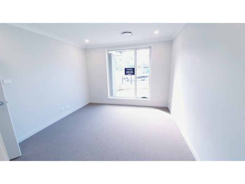 4125 Leppington House Drive, Denham Court NSW 2565