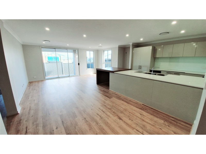 4125 Leppington House Drive, Denham Court NSW 2565
