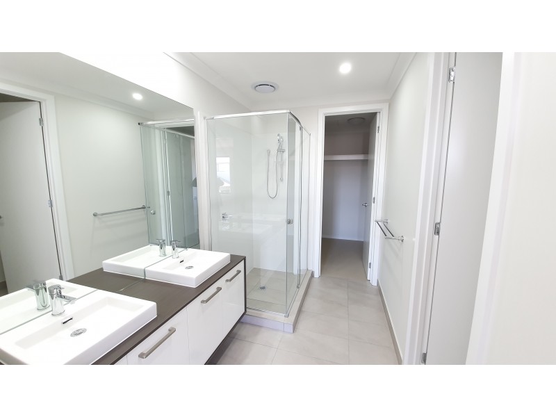 111-112-113 Eccles Lane, Oran Park NSW 2570